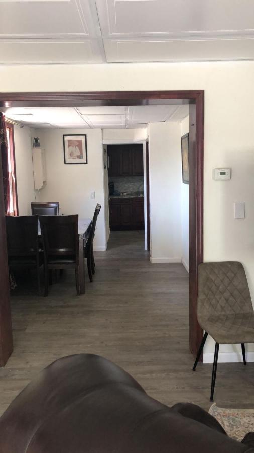 Cozzy Room With Private Entrance And Drive Way New York Dış mekan fotoğraf